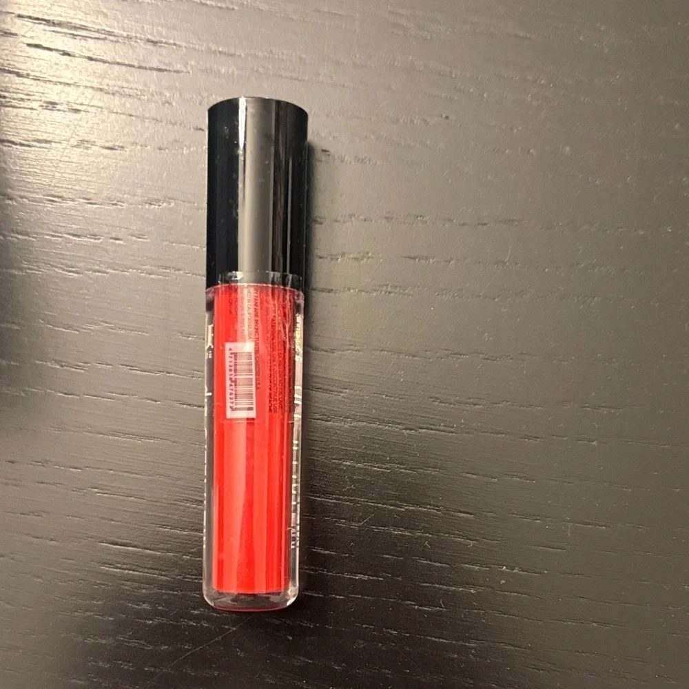 Metallic Lip Gloss - Vibrant Red